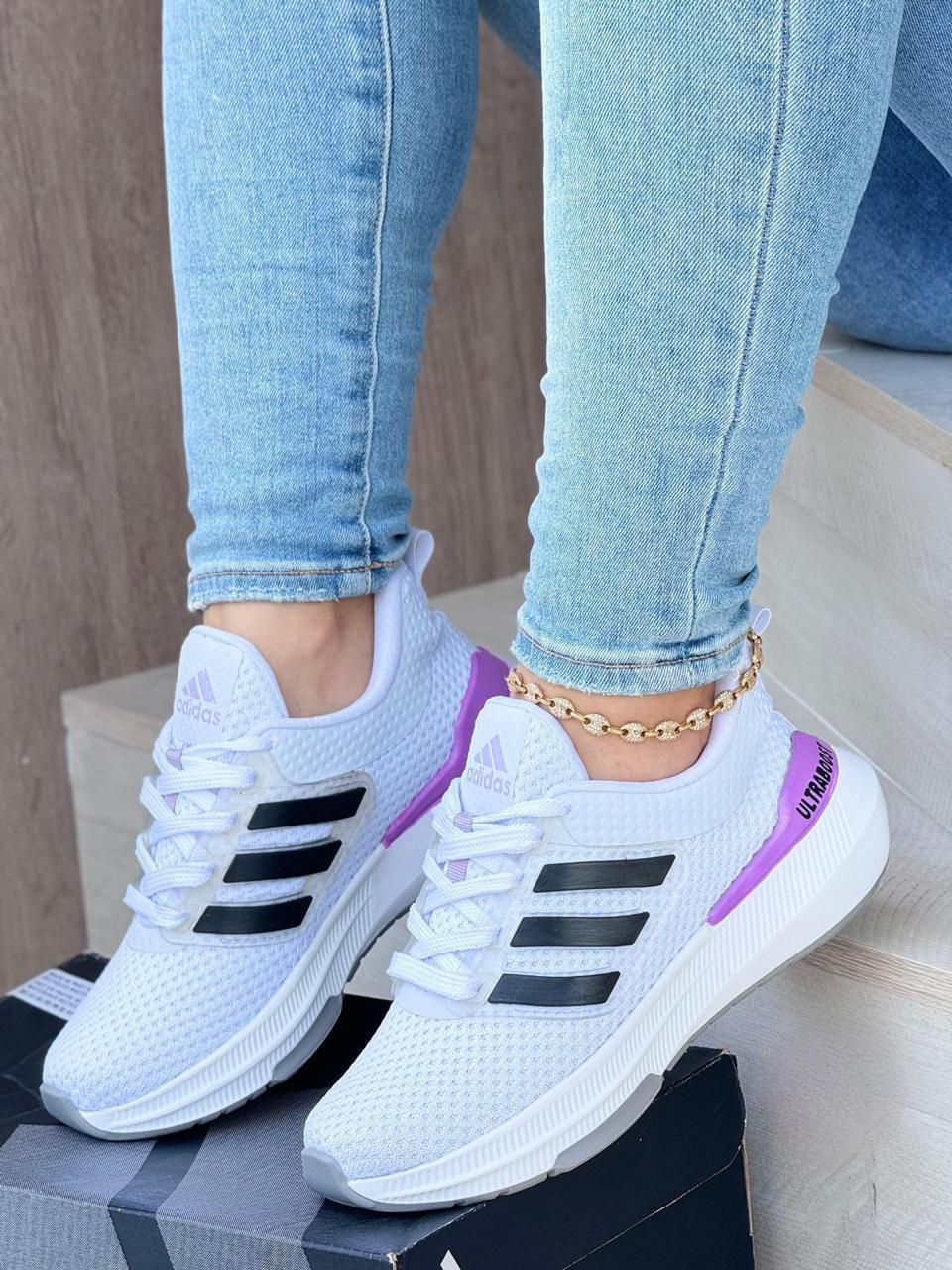 Código Promocional Adidas Descuento 20 ADIDAS UltraBoost DESCUENTO