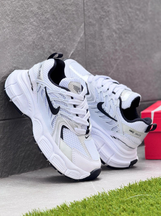 NIKE SKATE